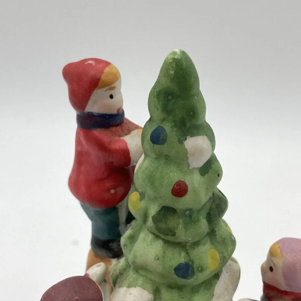 1991 LEMAX DICKENSVALE ~ PORCELAIN‎ 4 KIDS DECORATING TREE